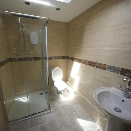 Mayville House Tatil Evi *